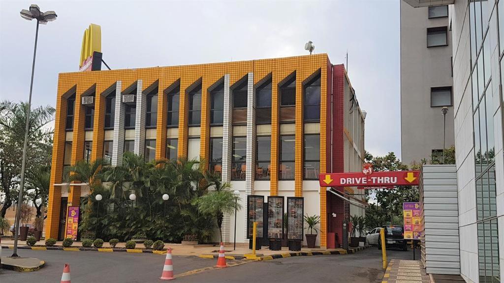 Apart Hotel Asa Norte Бразилиа Экстерьер фото
